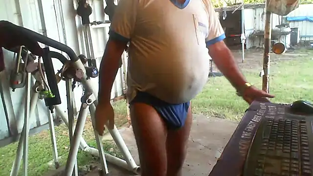 herbie010666's Live XXX Chat