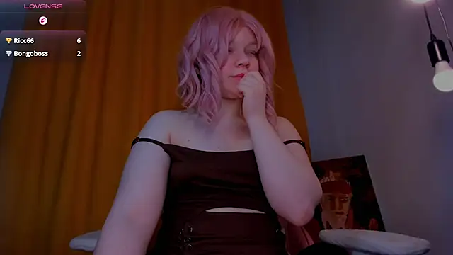 XXX chat uživo modela SueNiceeeee