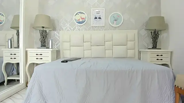 Chatroom XXX en direct de naia_cox