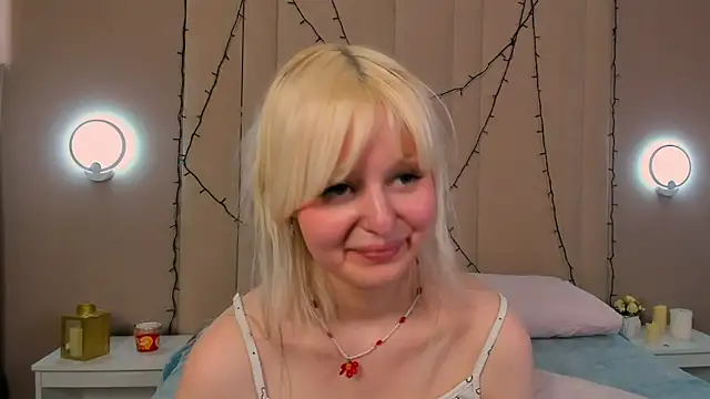 AdeleSilvyのライブXXXチャット