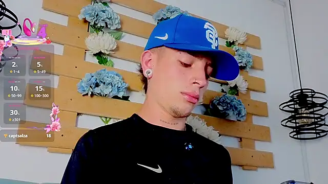 Luca_Prince_ Show in webcam