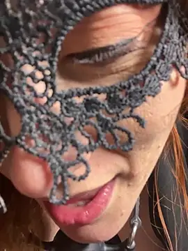 Miacarry's Live XXX Chat