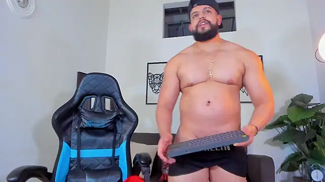 Justin_kingX7 Adlı Modelin Canlı XXX Sohbeti