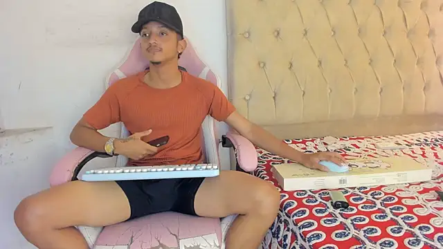 alpha_marcus – Naživo XXX chat