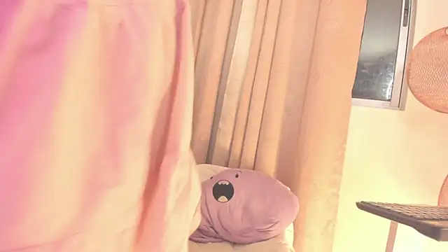 Show modela VenusSantana na web-kameri