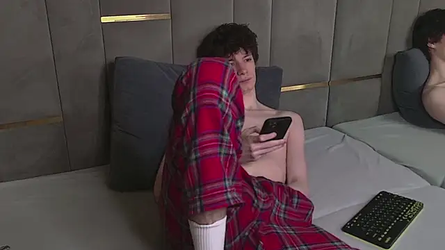 Chat XXX ao vivo de EdwardHogan