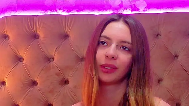 CoraVex – Naživo XXX chat