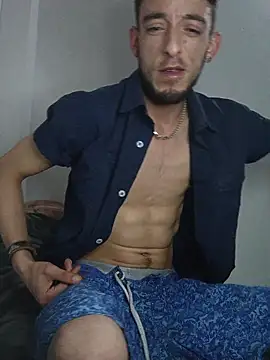 Pokazy przed kamerką – Meliodas97xxx