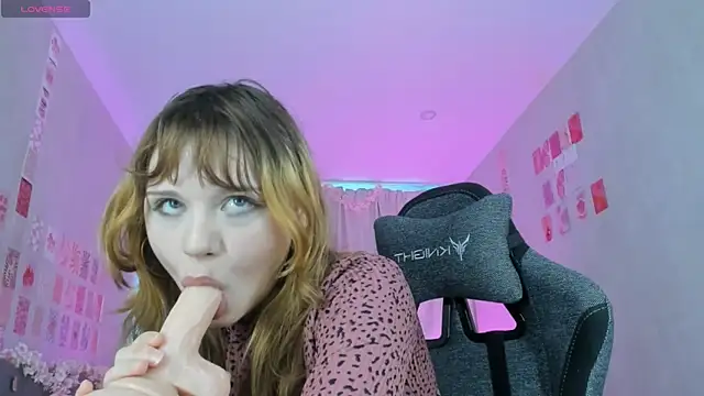 Eva_Harper's Webcam Show