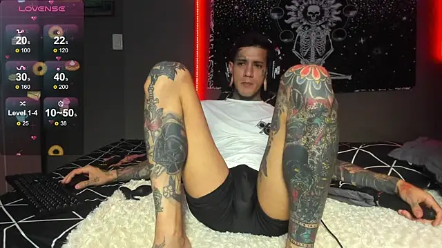 jhonny__ackerman Chat XXX in diretta