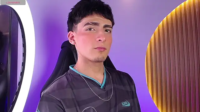 MateoMitchell 在線直播表演