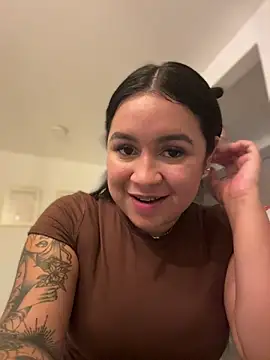 Pretty_Isadora – Live XXX-chat