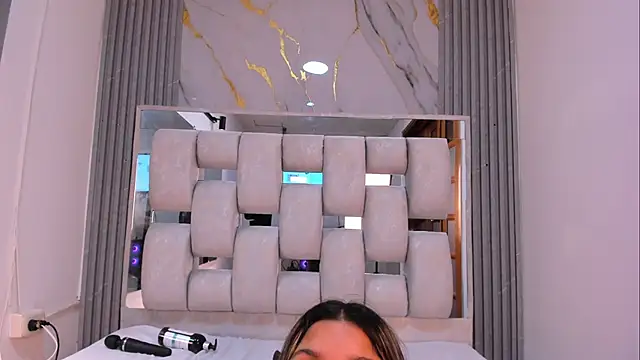 Wonderkloe_: απευθείας συνομιλία ΧΧΧ