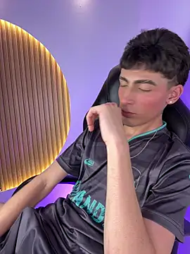 MateoMitchell Show Webcam