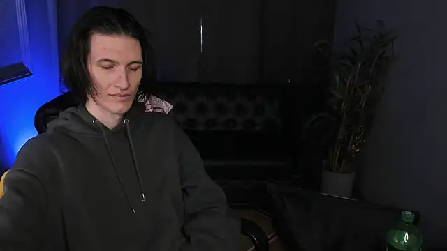 Klaude_Jam Adlı Modelin Canlı XXX Sohbeti