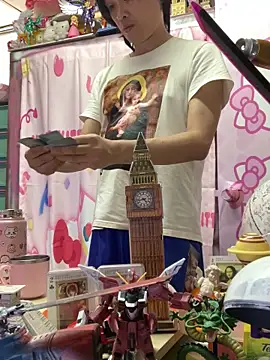 JesuAdam 即時 XXX 聊天