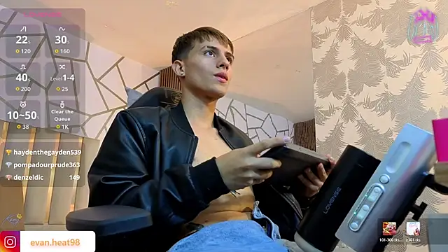 EVAN_TAY Chat XXX in diretta