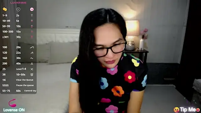 AsianSweetHeartxX Webcamshow