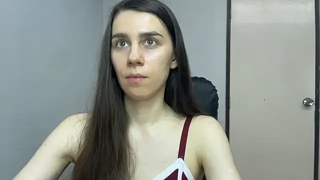 دردشة SassyJessi الجنسية المباشرة