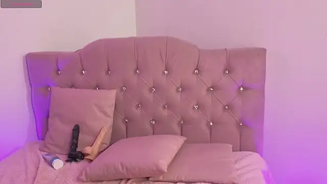 SABRIINA_TAY 现场XXX聊天