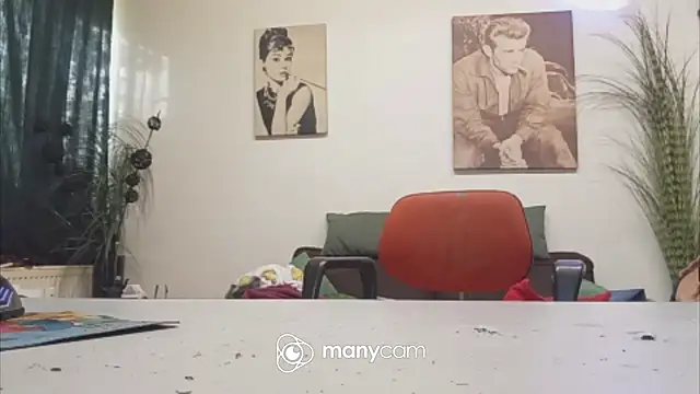 Živý XXX chat der_dino30