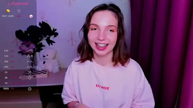 KindHazelHere_ Live XXX-chat