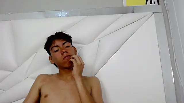 โชว์เว็บแคมของ Liarr_