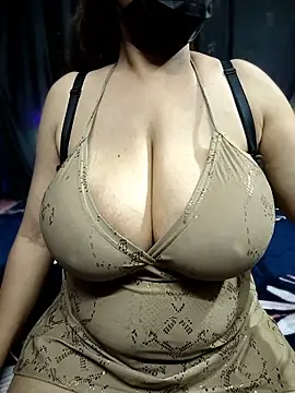 XXHOTSEX69's Live XXX Chat