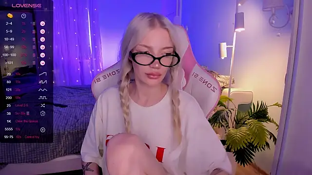 Chat XXX Live AnyaTaylor_