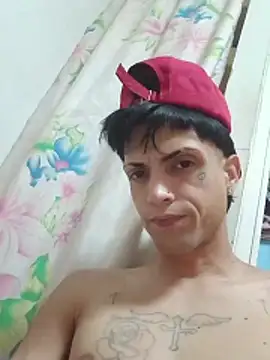 CubaxxxPeneGrande Adlı Modelin Web Kamerası Şovu