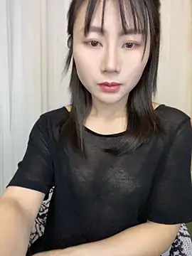 yaya0302 在線直播表演