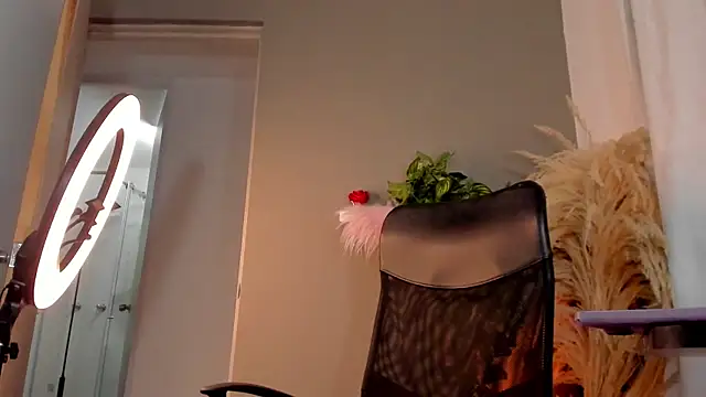 Pertunjukan Kamera Web GarciaMilu