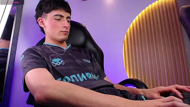 MateoMitchell 在線直播表演