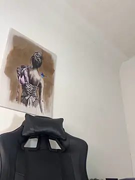 Adeline_1 – Live XXX-chat