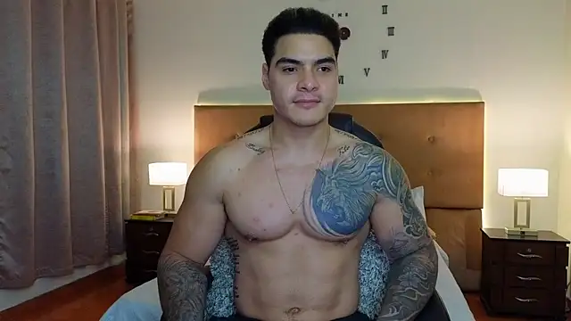 Steven_Velez 现场XXX聊天