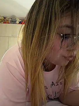 Онлайн чат XXX spicymichelle