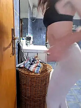 Dayana2022's Live XXX Chat