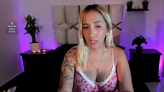 Amanda_klaire's Live XXX Chat