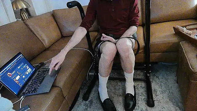 gaydandyboy webcam show