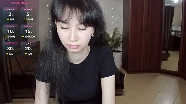 SheilaRareのライブXXXチャット