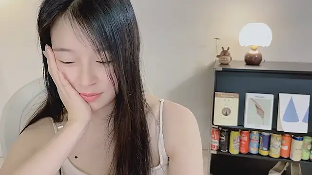 دردشة Onechestnut الجنسية المباشرة