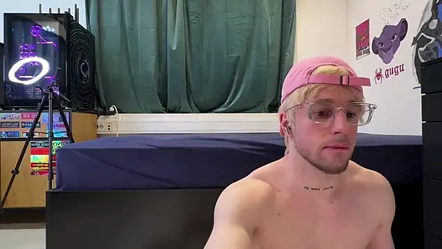 Show modela killa2053 na web-kameri