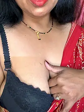 Pokazy przed kamerką – Kritika_21