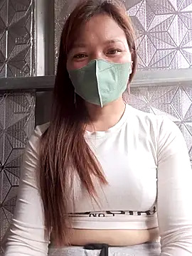 XXX chat uživo modela nat-tri