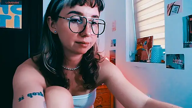 Živý XXX chat Cosmo_Riri