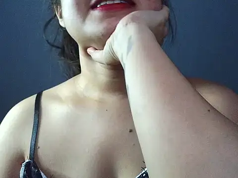 Chillntalkmamin Live XXX chat