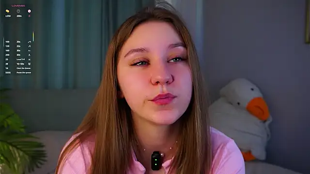 ShantellAngulo's Live XXX Chat