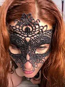 Miacarry Adlı Modelin Canlı XXX Sohbeti