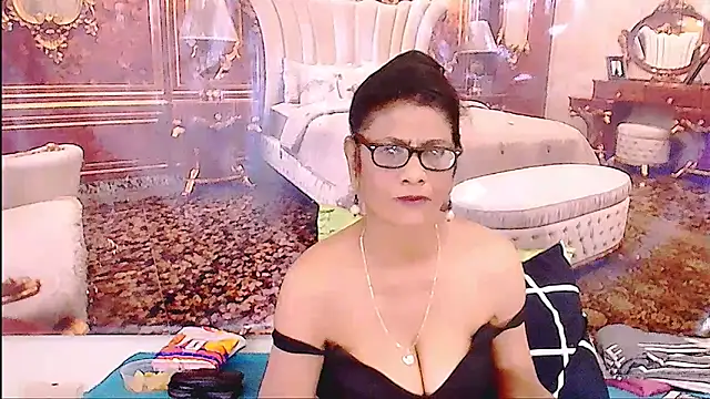 IndianAllure Chat XXX in diretta