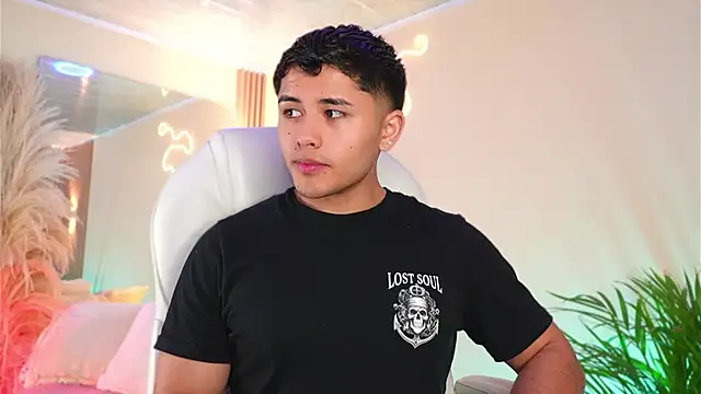 MatiasKornのライブXXXチャット